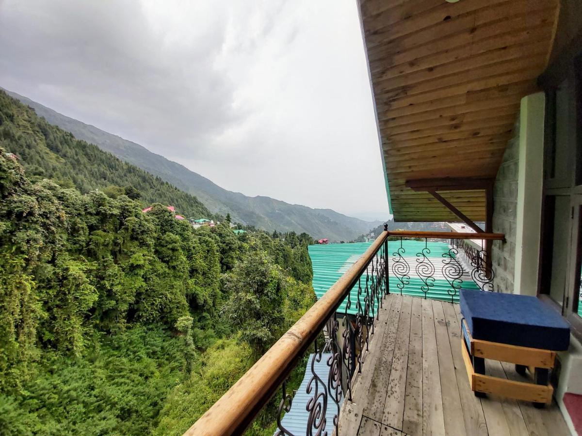 Utopia Hostels Dharamkot Mcleodganj Дармсала Экстерьер фото
